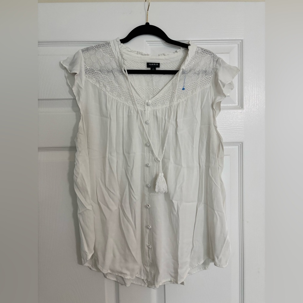 torrid White Lace-Yoke Tassel Button Front Peasant Blouse